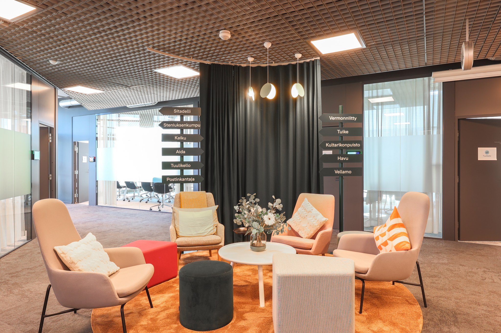 toimitilakalustaminen-moderni-kodikas-tunnelma-affe-acoustic-referenssi-bonava