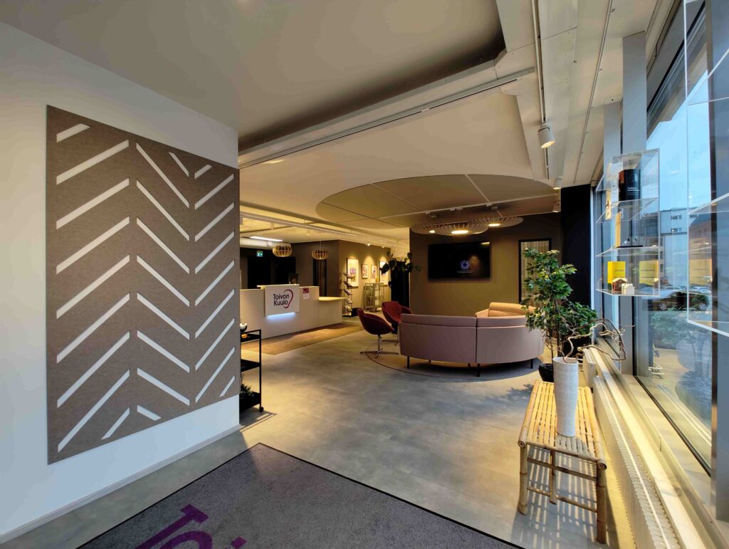 referenssi-affe-acoustic-toivonkuulo-toimitilakalustaminen-akustointi-3